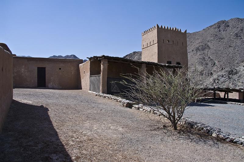 PICT1795.jpg - Al Hail Fort