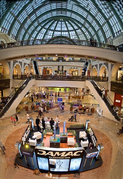 PICT1487_8_9_90.jpg - Emirates Mall